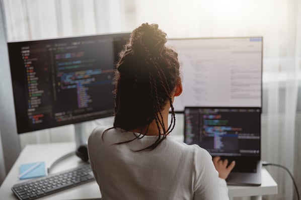 HTML-Dropdown Menü erstellen: So geht's (inkl. Beispiele)