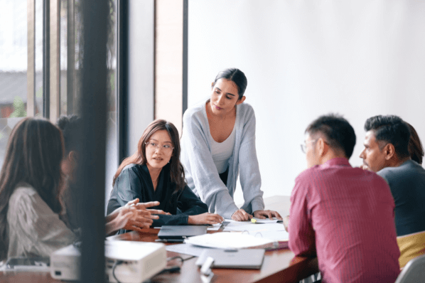 Was ist Lead Management? Definition, Prozess und Tools