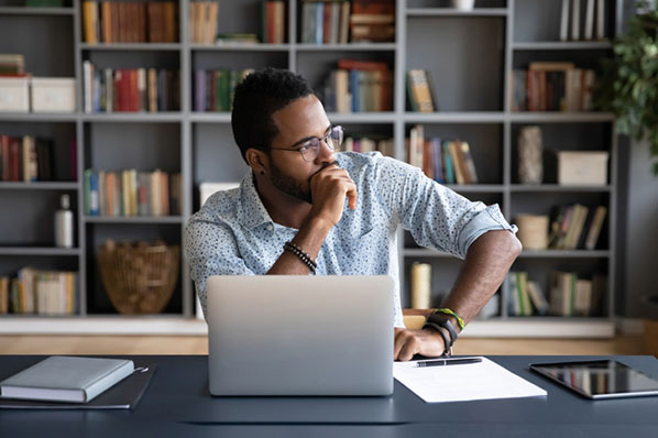LinkedIn Premium und XING Premium: Kosten und Nutzen