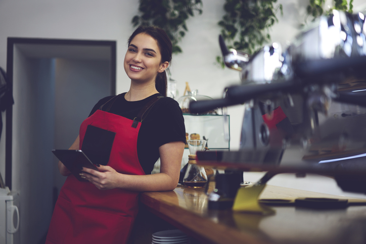 Qué es una franquicia, cómo funciona, tipos y ejemplos exitosos