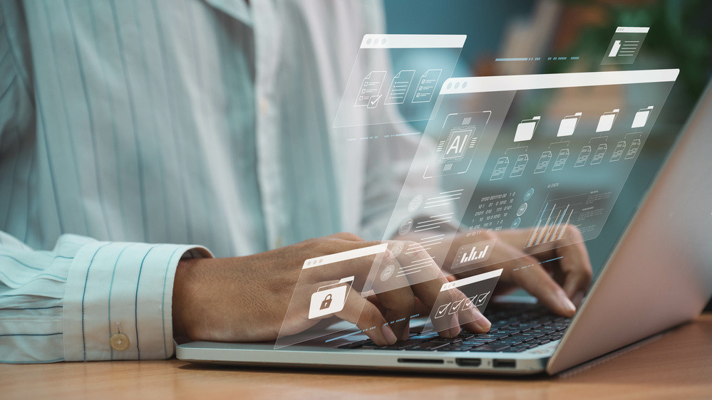 AI搭載型CRMの全て｜機能・メリット・注意点を細部まで解説