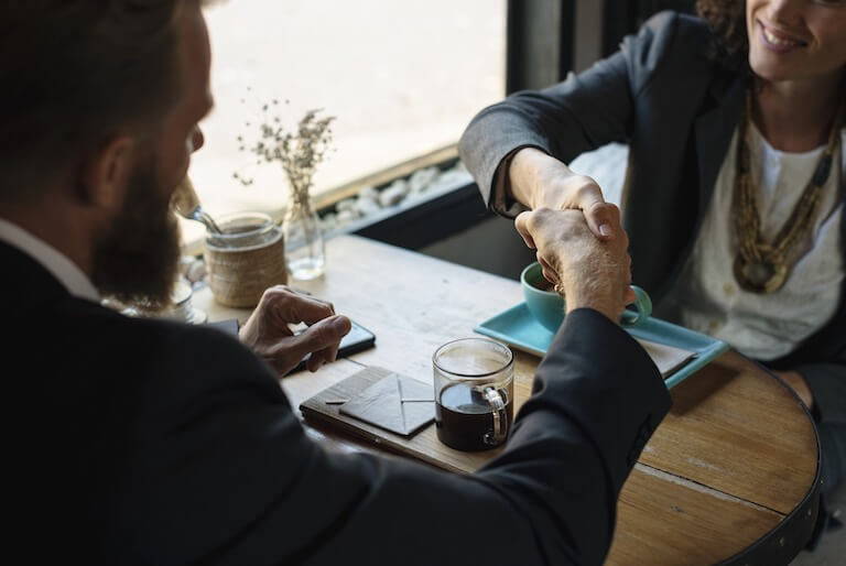 agreement-2679506_1920 (1)