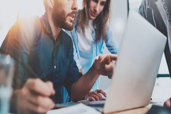 marketers using the google display network to drive traffic