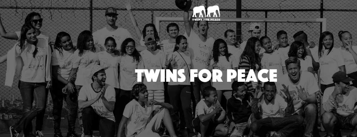 affiche twins for peace