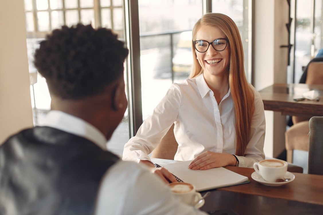 Consultative selling : comment fonctionne et se prépare une vente consultative ?