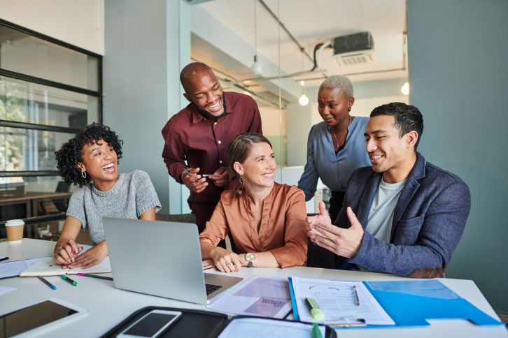 equipe de vendas aplica metodologia ágil para ampliar resultados 