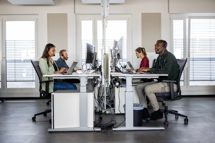 Outsourcing: o que é, como funciona e como implementar?