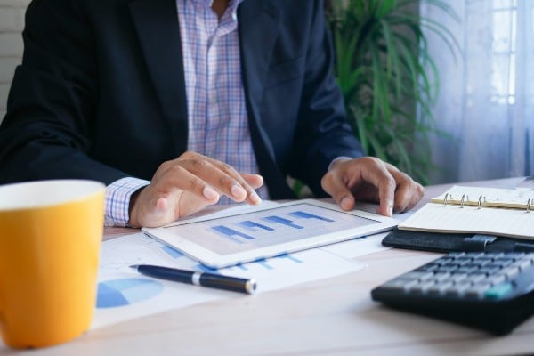 Average revenue per user : définition, intérêt et calcul