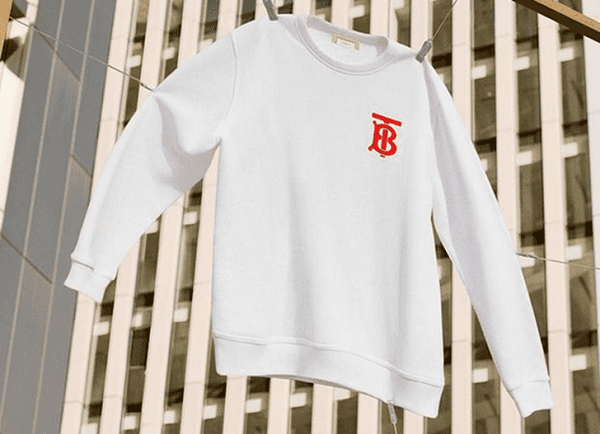 Tee-shirt Burberry et drop culture