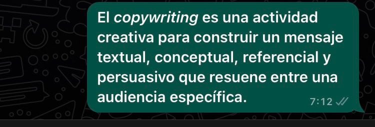 Cómo poner letra cursiva en WhatsApp