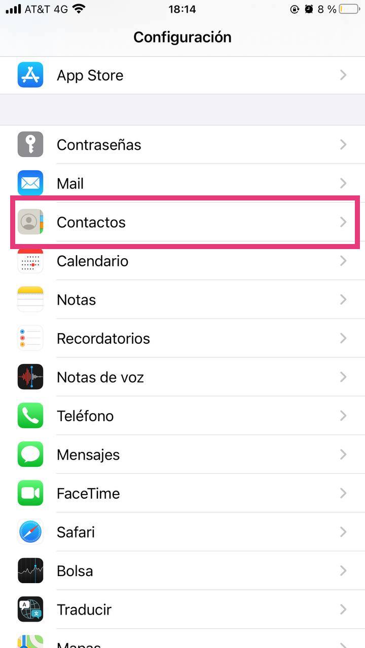 Abrir menú de Contactos para sincronizarlos con Gmail desde un dispositivo iOS