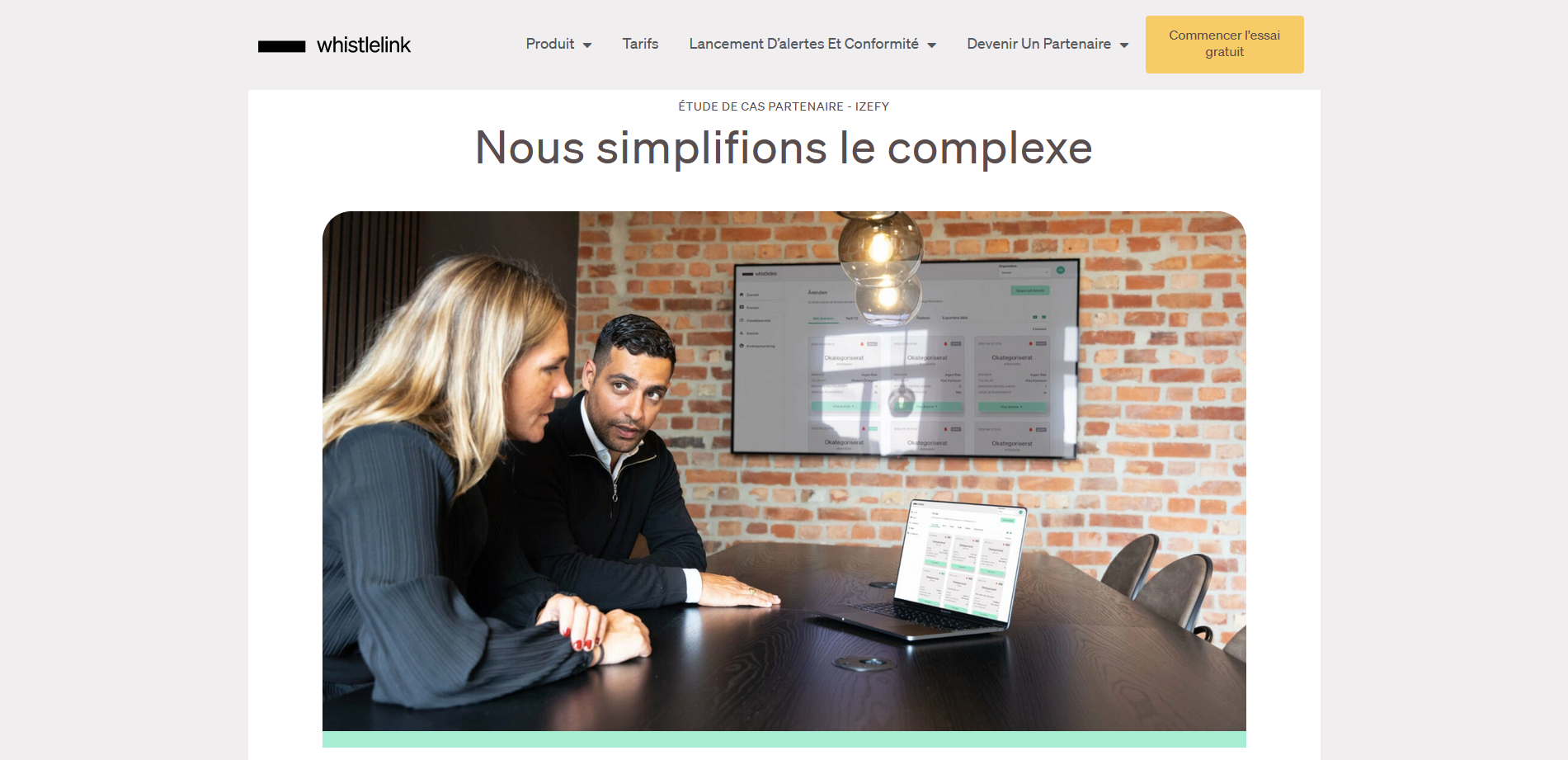 L'étude de cas marketing sur un système de lancement d'alerte.