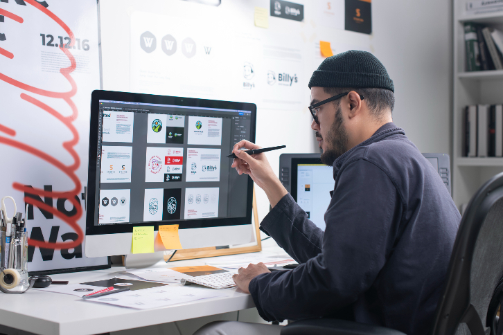 designer avaliar critérios para a criação de um bom manual de marca 