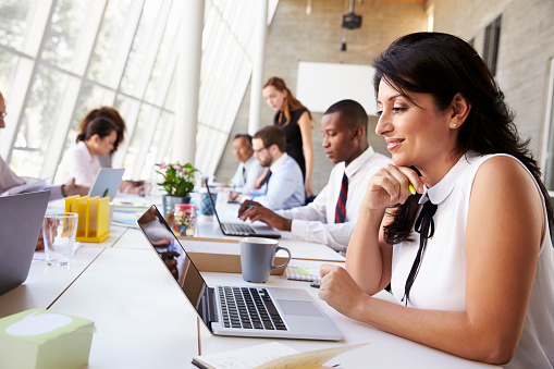 Sincronización para negocios de TI