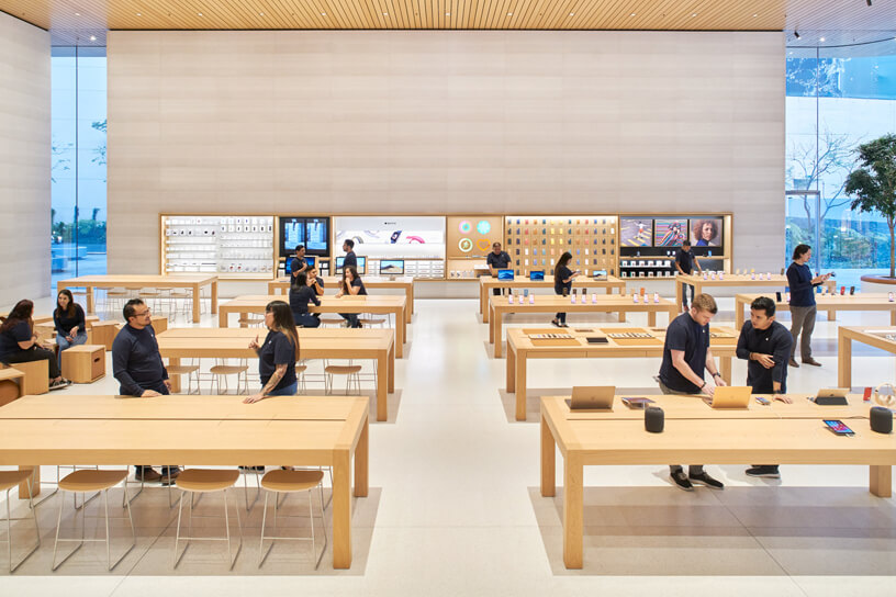 Ejemplo de neuroventas: uso de sensaciones y pruebas en las Apple Stores