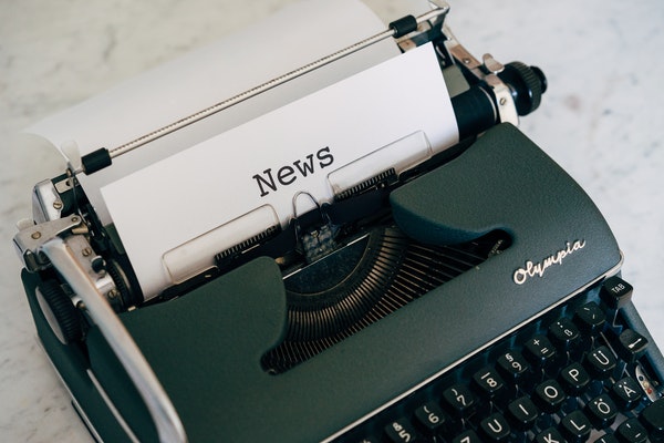 Newsjacking : qu'est-ce que c'est et comment faire ? (+ exemples)