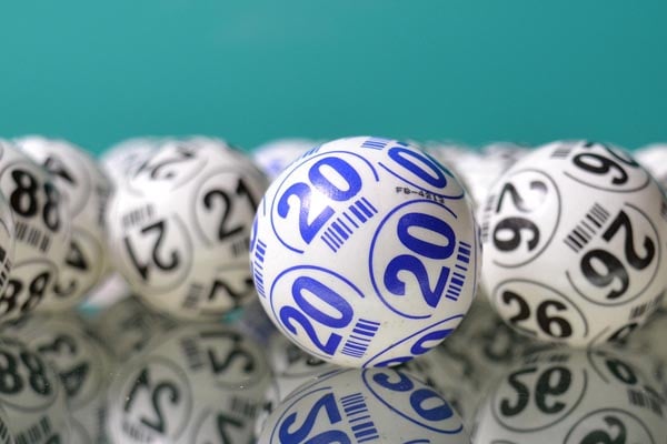 Dinámica navideña para empresas: rifa