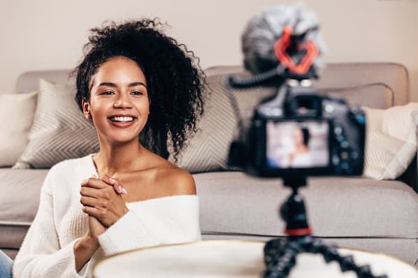 YouTube vs. Vimeo: Which Video Platform is Best for Your Business? [New Data]
